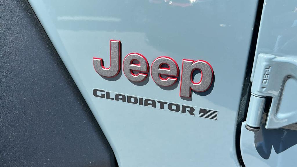 new 2024 Jeep Gladiator car, priced at $56,680