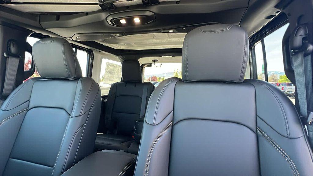 new 2025 Jeep Wrangler car, priced at $53,300