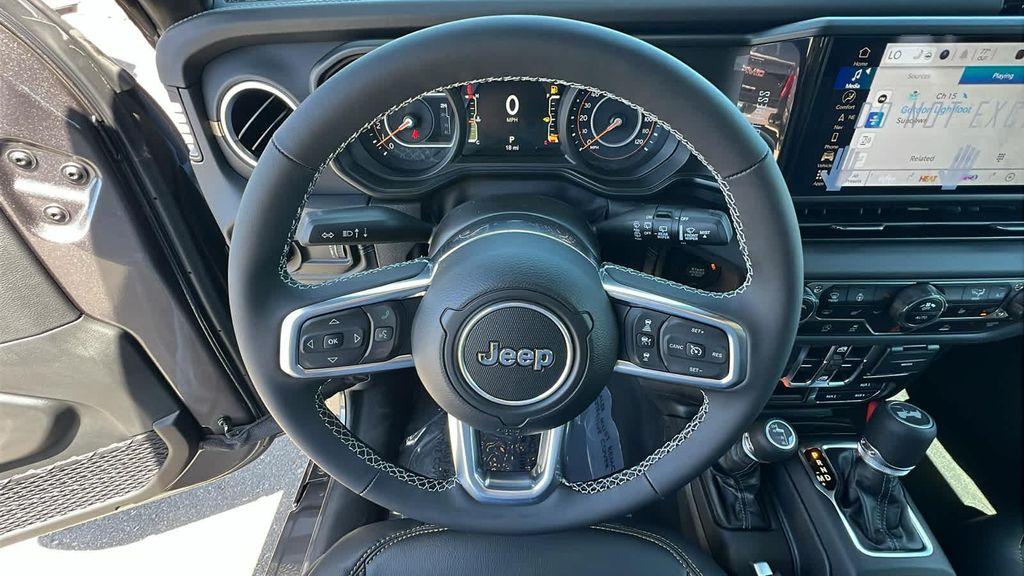 new 2025 Jeep Wrangler car, priced at $53,300