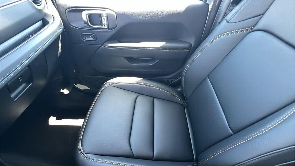 new 2025 Jeep Wrangler car, priced at $53,400