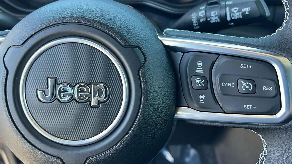 new 2025 Jeep Wrangler car, priced at $53,300