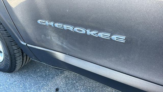 used 2018 Jeep Cherokee car, priced at $13,980