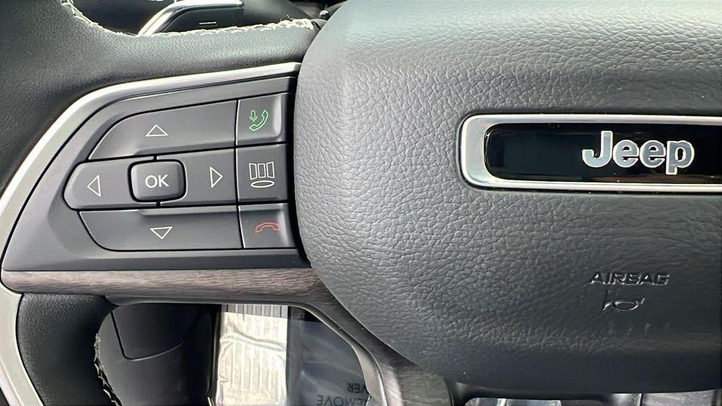new 2025 Jeep Grand Cherokee car, priced at $47,165