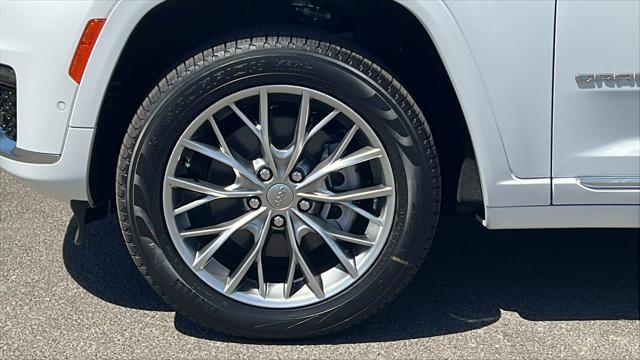 new 2025 Jeep Grand Cherokee L car, priced at $63,300