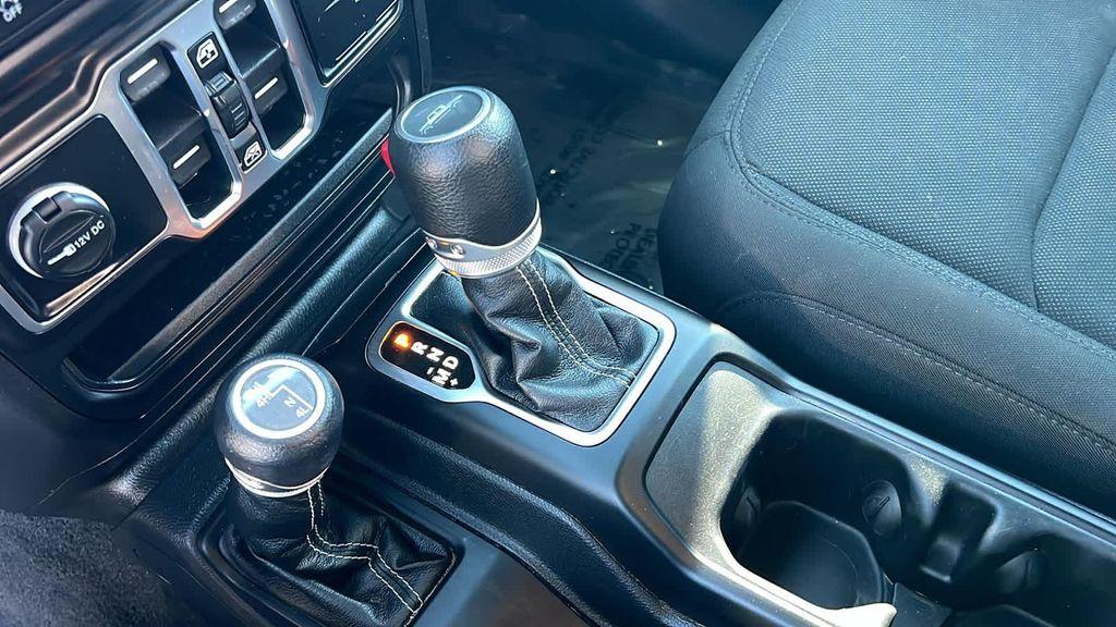 used 2022 Jeep Gladiator car, priced at $28,780