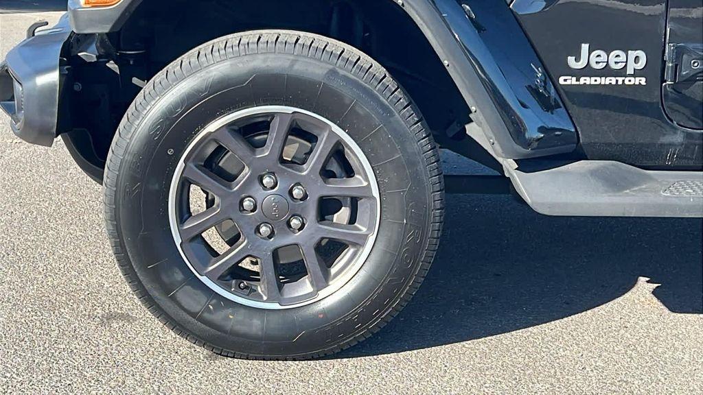 used 2022 Jeep Gladiator car, priced at $28,780