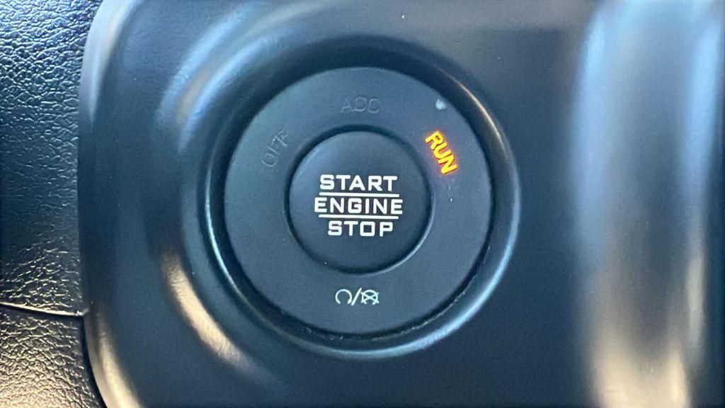 used 2022 Jeep Gladiator car, priced at $28,780