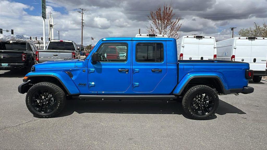 new 2025 Jeep Gladiator car, priced at $40,750