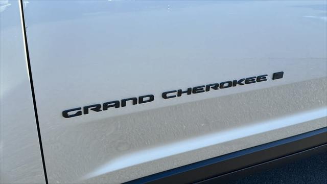 new 2025 Jeep Grand Cherokee L car, priced at $47,880