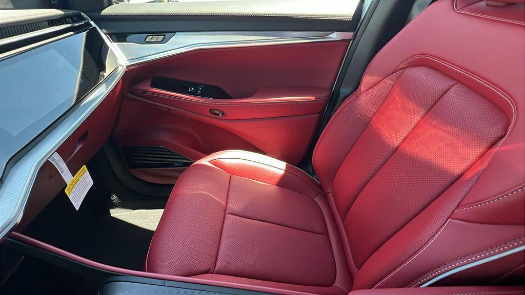 new 2025 Jeep Wagoneer S car, priced at $59,950
