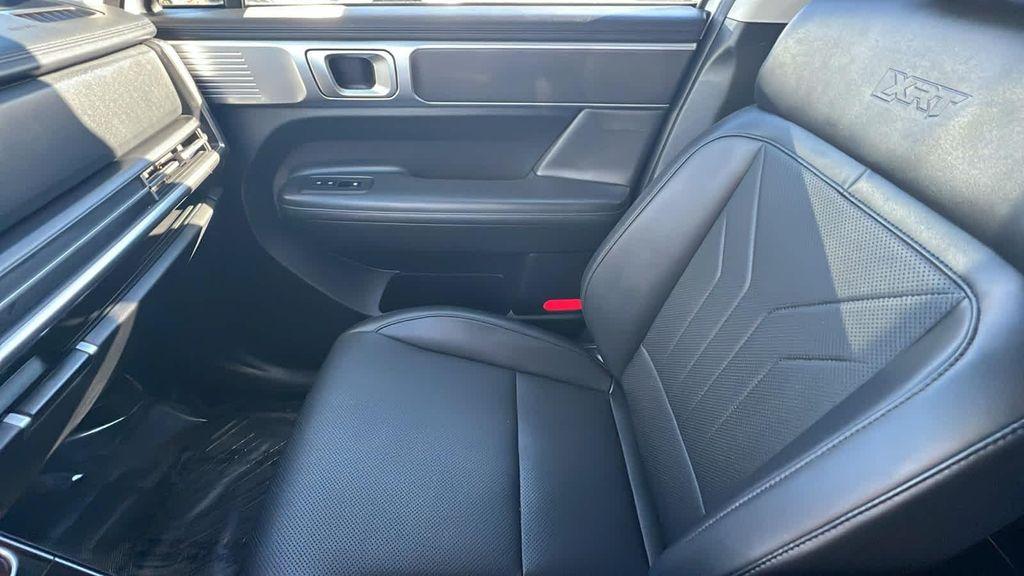 used 2024 Hyundai Santa Fe car, priced at $34,480