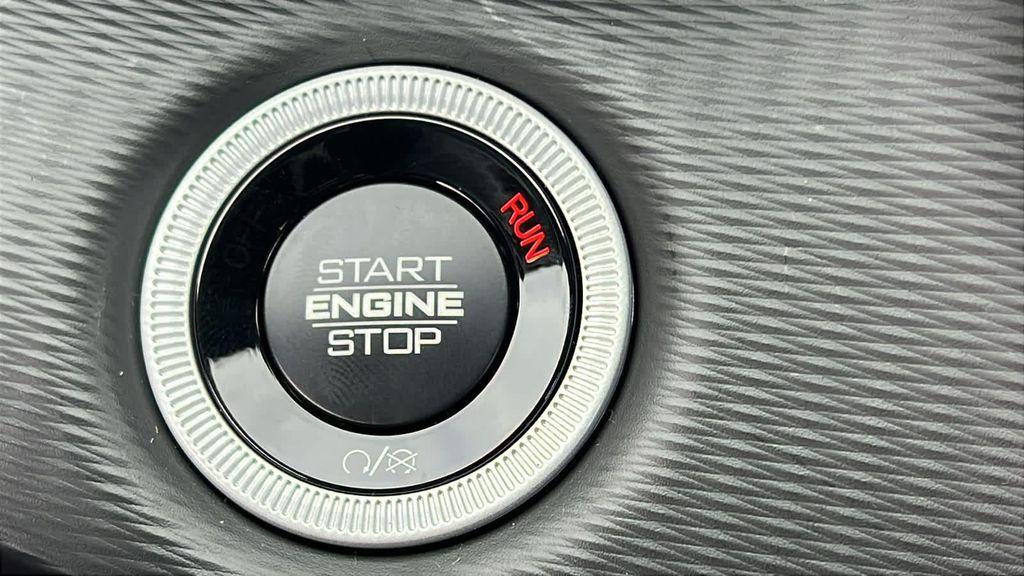 new 2025 Jeep Grand Cherokee car, priced at $41,222