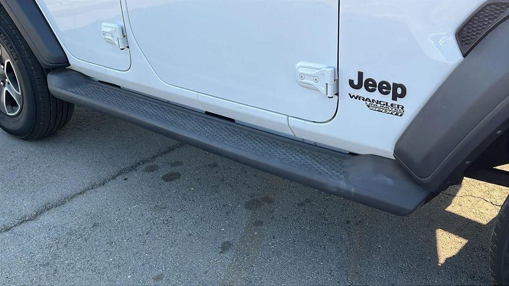 used 2021 Jeep Wrangler Unlimited car, priced at $37,980