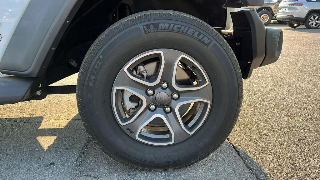 used 2021 Jeep Wrangler Unlimited car, priced at $37,980