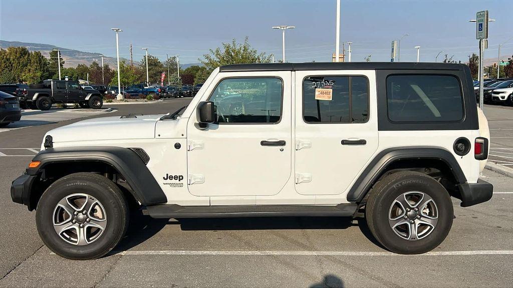 used 2021 Jeep Wrangler Unlimited car, priced at $37,980