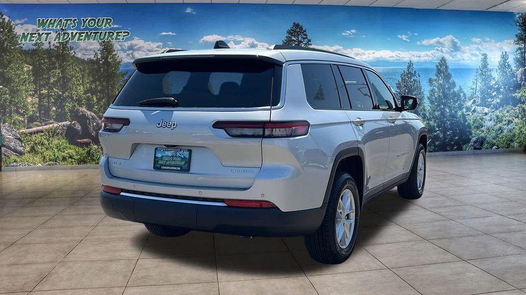 new 2025 Jeep Grand Cherokee L car, priced at $40,000