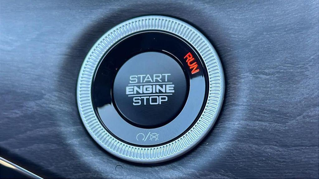 new 2025 Jeep Grand Cherokee L car, priced at $53,459