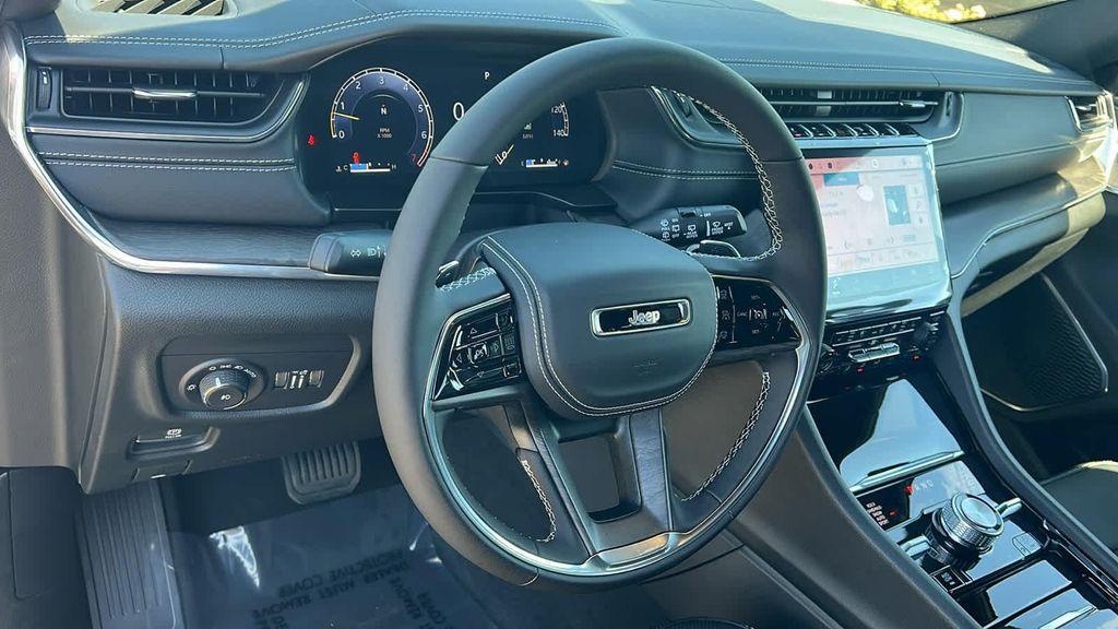 new 2025 Jeep Grand Cherokee L car, priced at $53,459