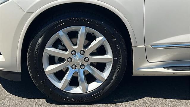 used 2015 Buick Enclave car, priced at $13,980