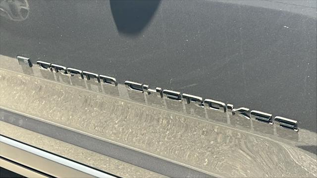 used 2024 Jeep Grand Cherokee car, priced at $40,980