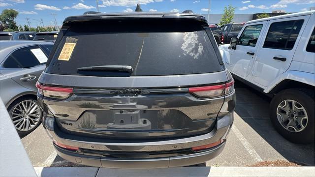 used 2024 Jeep Grand Cherokee car, priced at $40,980
