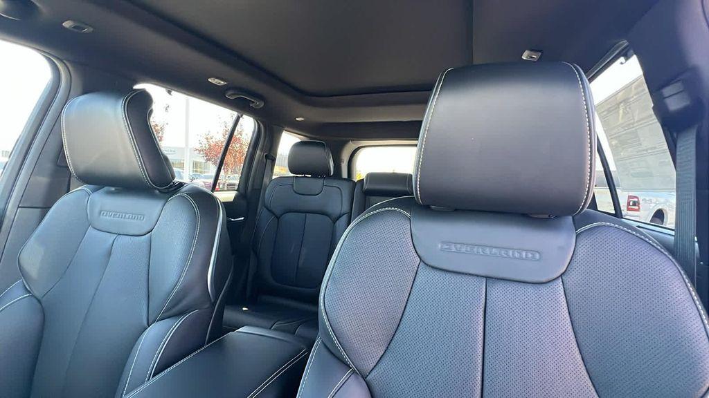 new 2025 Jeep Grand Cherokee car, priced at $54,256