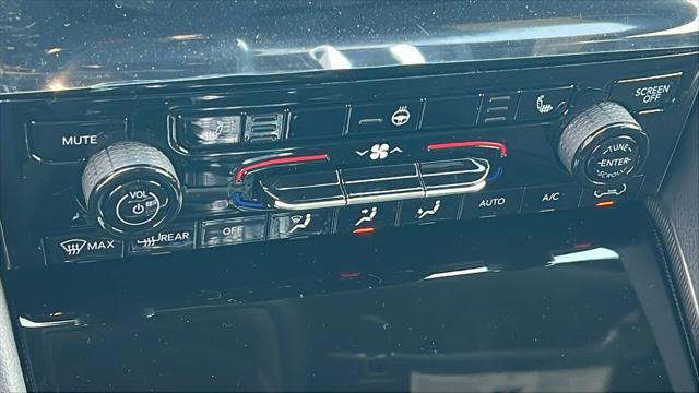new 2025 Jeep Grand Cherokee car, priced at $40,018