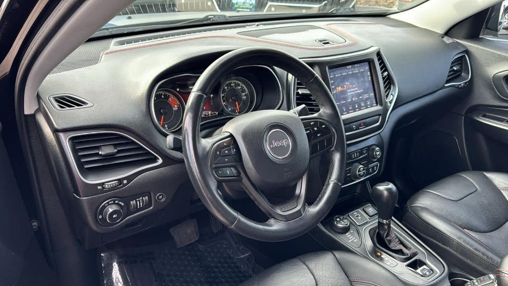 used 2019 Jeep Cherokee car, priced at $26,480