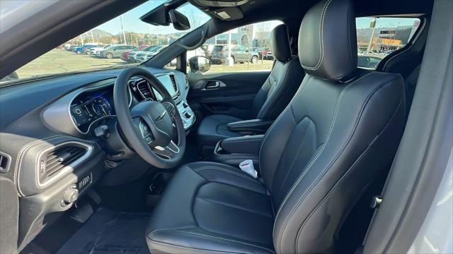 new 2025 Chrysler Pacifica car, priced at $41,200