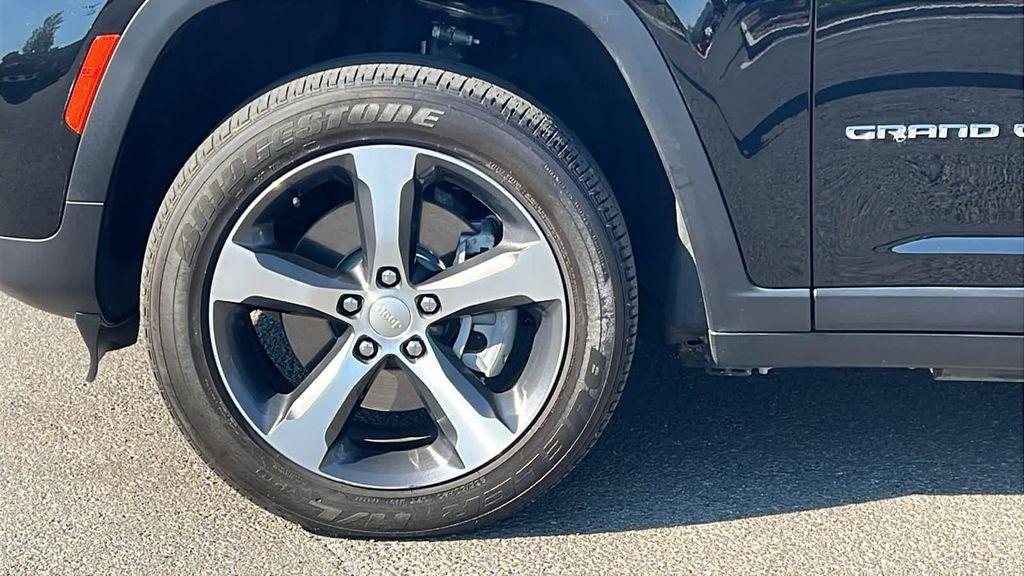 used 2023 Jeep Grand Cherokee 4xe car, priced at $32,980