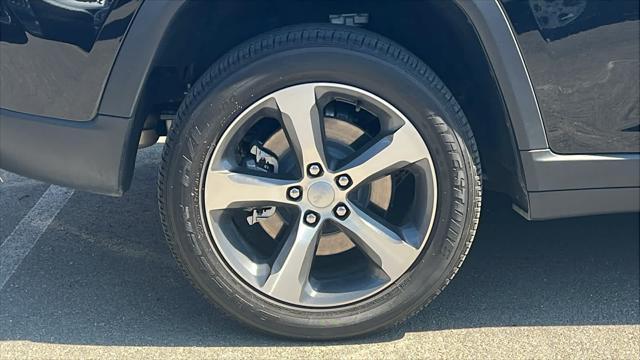 used 2023 Jeep Grand Cherokee 4xe car, priced at $38,980