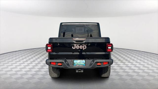 new 2025 Jeep Gladiator car, priced at $54,980