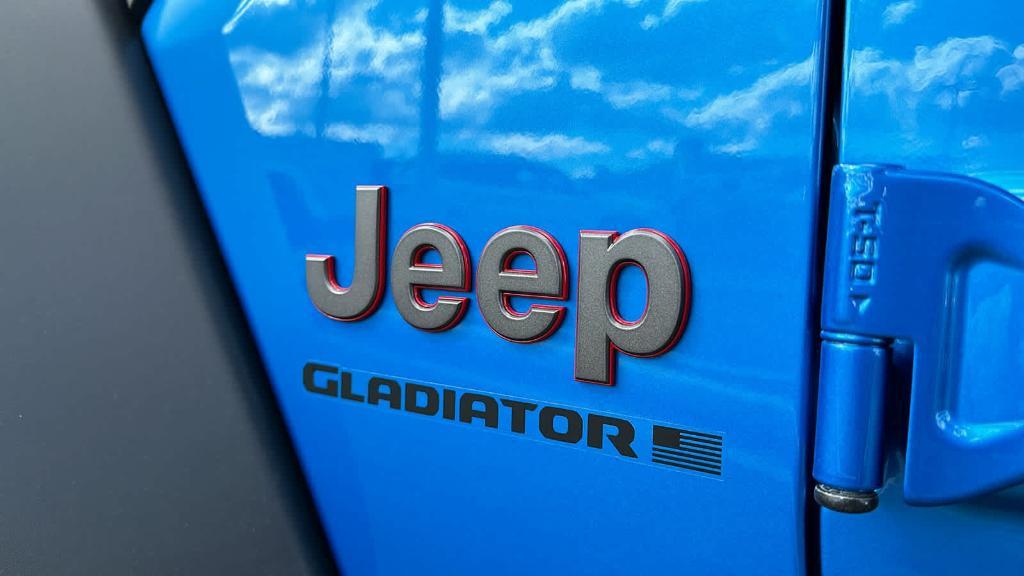 new 2024 Jeep Gladiator car, priced at $58,980
