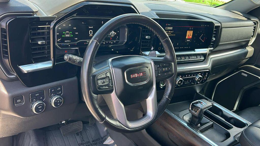 used 2023 GMC Sierra 1500 car, priced at $45,480