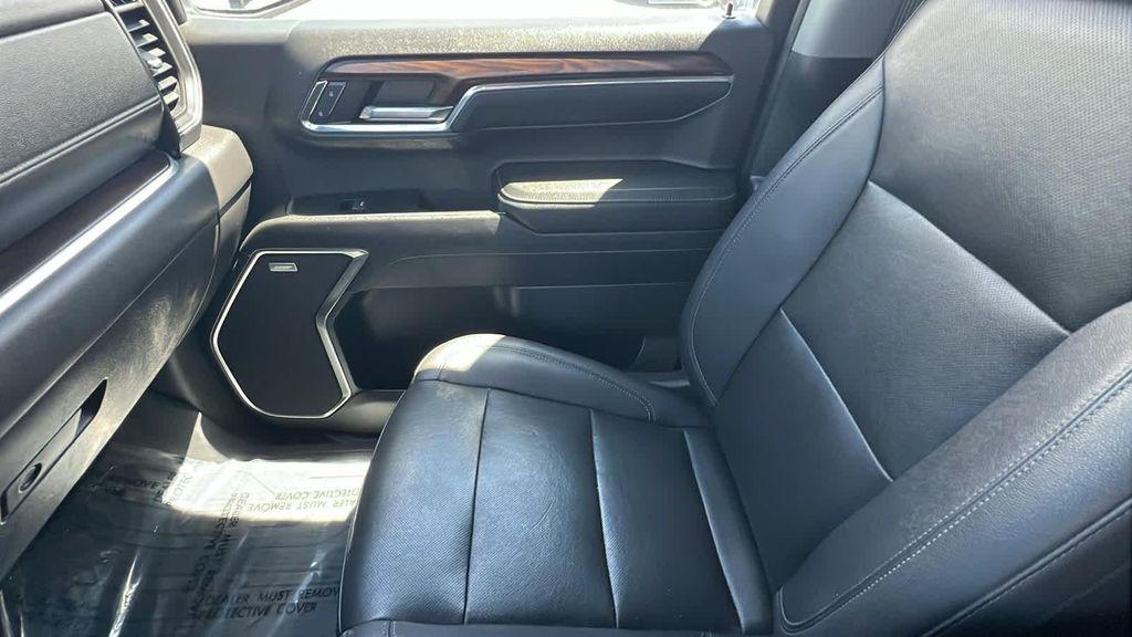 used 2023 GMC Sierra 1500 car, priced at $45,480