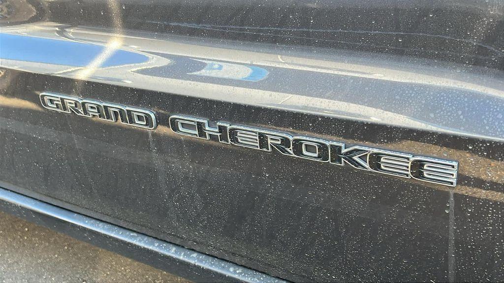 used 2021 Jeep Grand Cherokee car, priced at $29,980