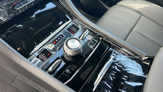 new 2025 Jeep Grand Cherokee car, priced at $62,200