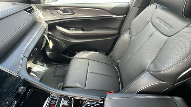 new 2025 Jeep Grand Cherokee car, priced at $62,200