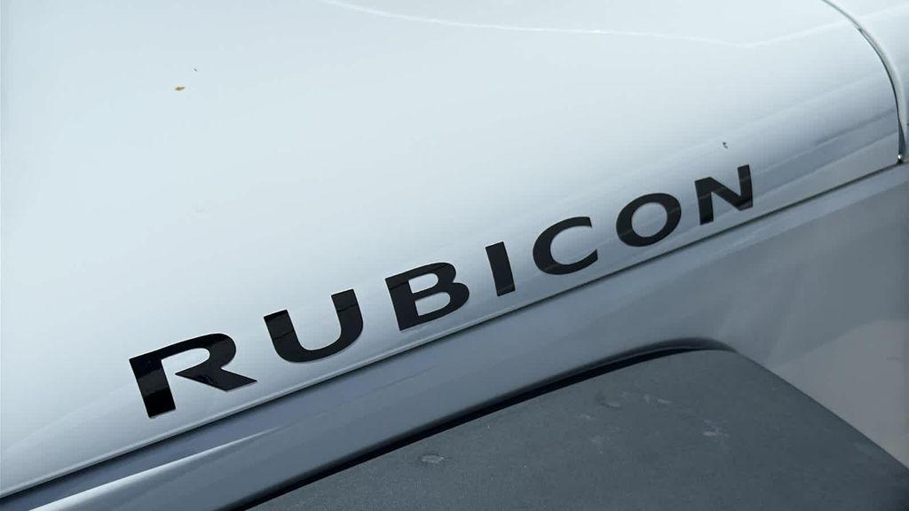 used 2014 Jeep Wrangler Unlimited car, priced at $20,980