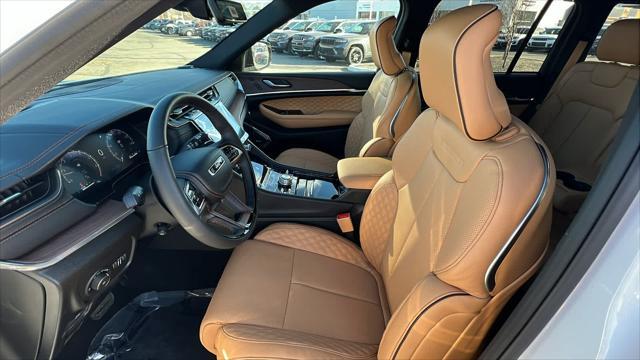 new 2025 Jeep Grand Cherokee car, priced at $62,000