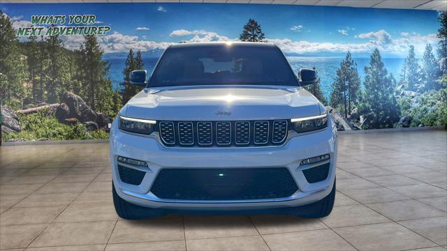 new 2025 Jeep Grand Cherokee car, priced at $62,000