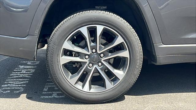 used 2022 Jeep Grand Cherokee car, priced at $41,980