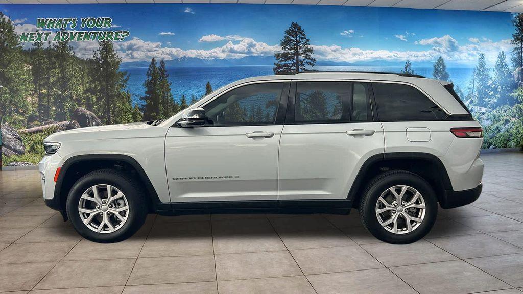 used 2022 Jeep Grand Cherokee car, priced at $27,480