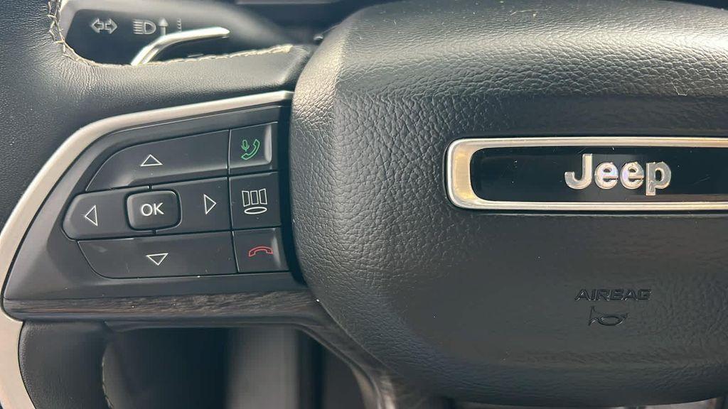 used 2022 Jeep Grand Cherokee car, priced at $27,480