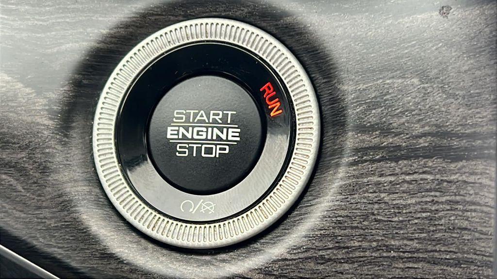 used 2022 Jeep Grand Cherokee car, priced at $27,480