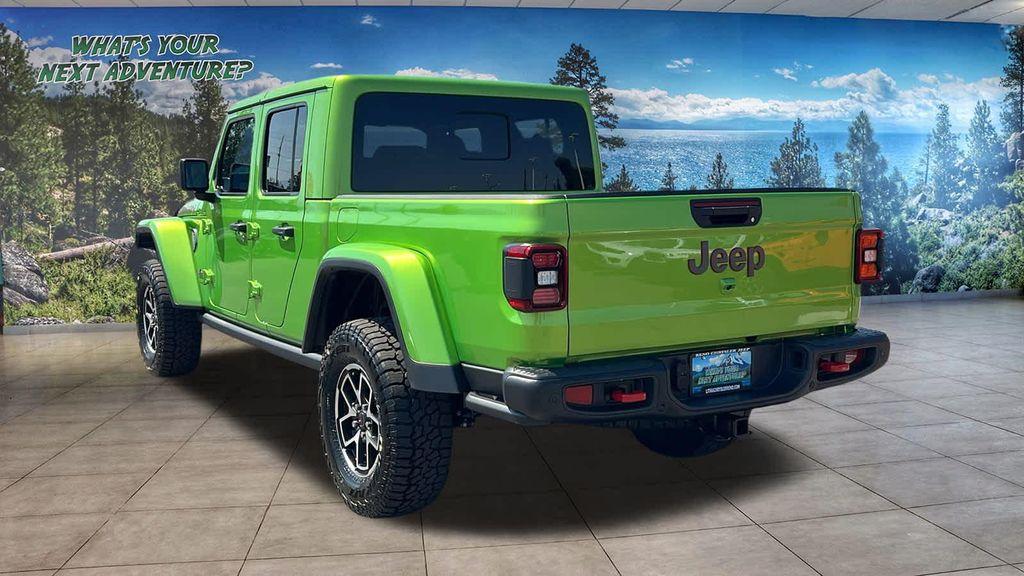 new 2025 Jeep Gladiator car, priced at $49,914