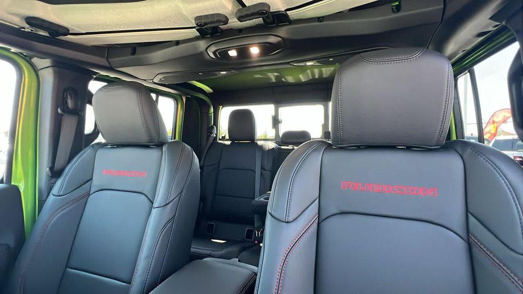 new 2025 Jeep Gladiator car, priced at $49,914