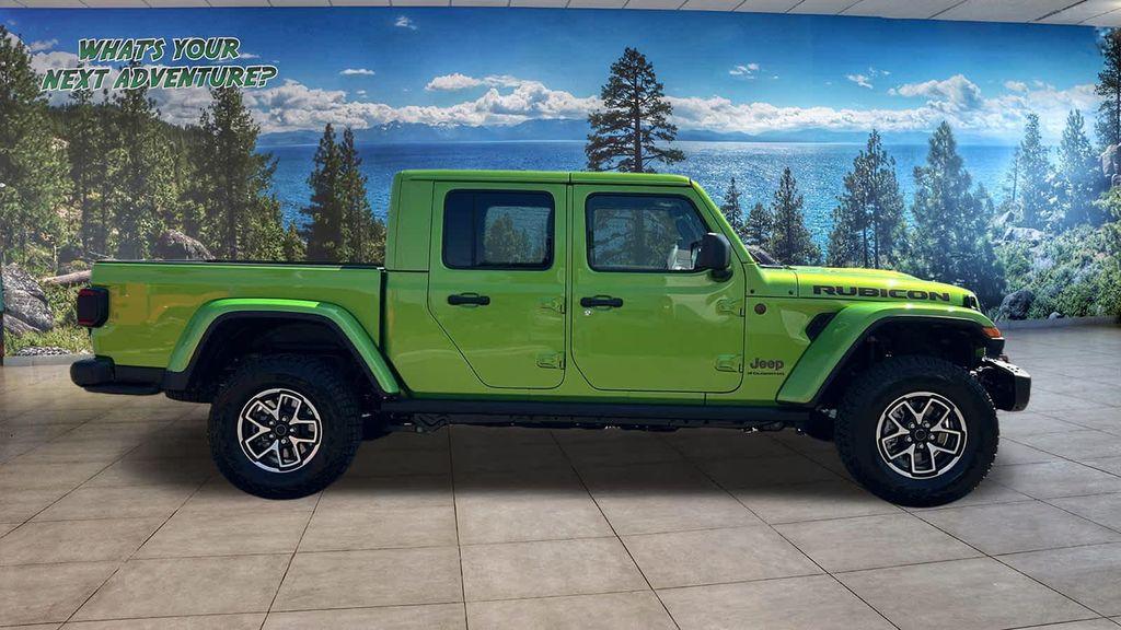 new 2025 Jeep Gladiator car, priced at $49,914