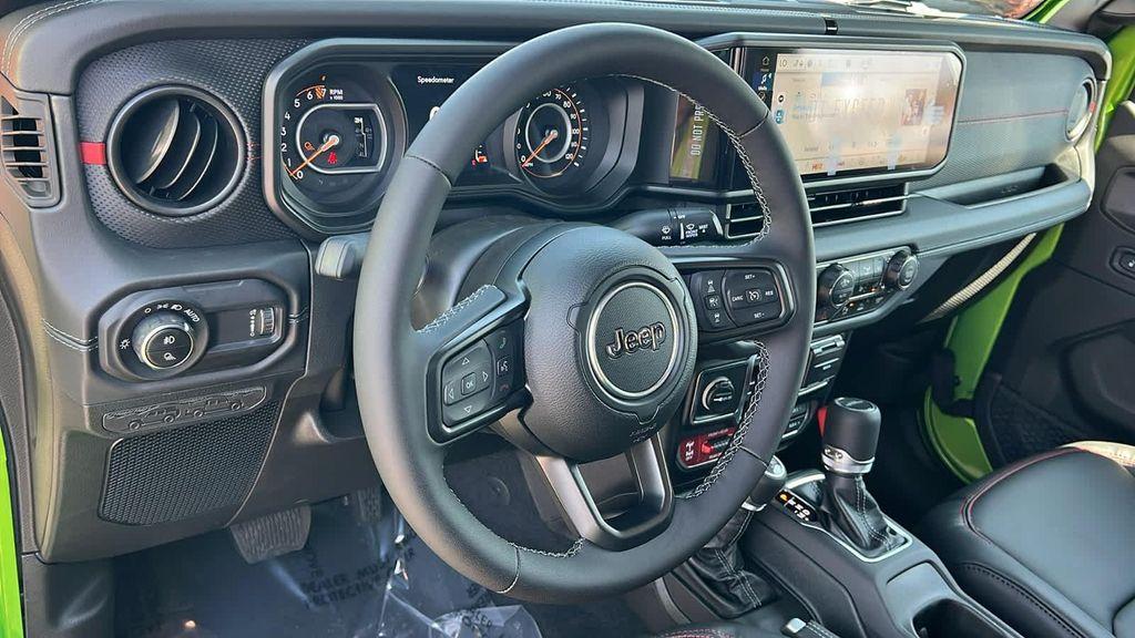 new 2025 Jeep Gladiator car, priced at $49,914