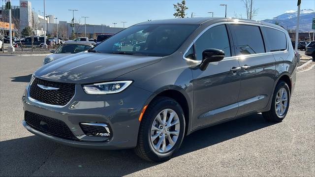 new 2025 Chrysler Pacifica car, priced at $41,600